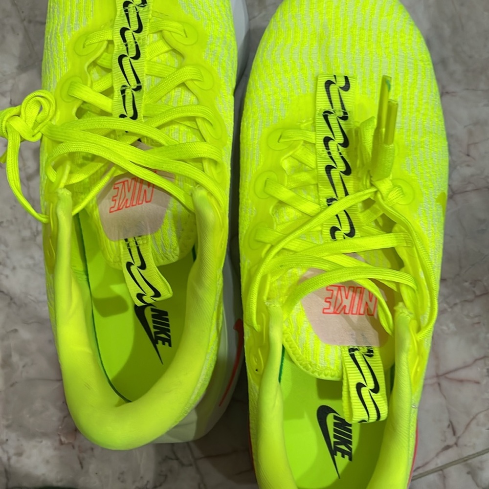 Nike Women's Sneakers in Neon Yellow and White - Picture 7 of 9